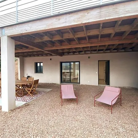 Rez De Favone